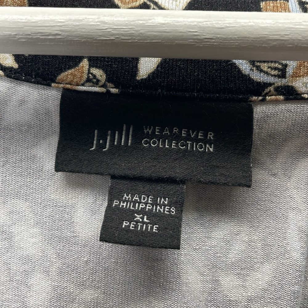 J Jill Wearever Collection 3/4 Sleeve Floral Print Top Size Petite XL - Picture 3 of 6